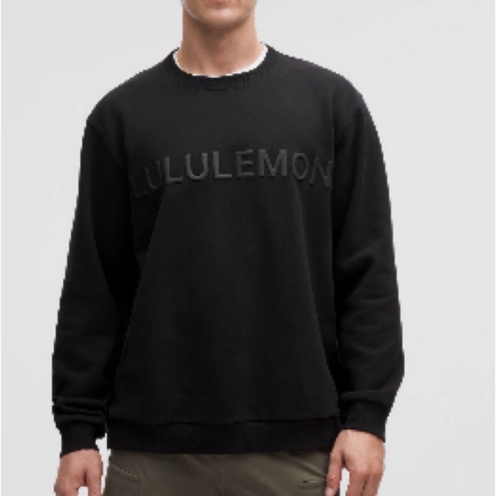 lululemon Men's Black crewneck